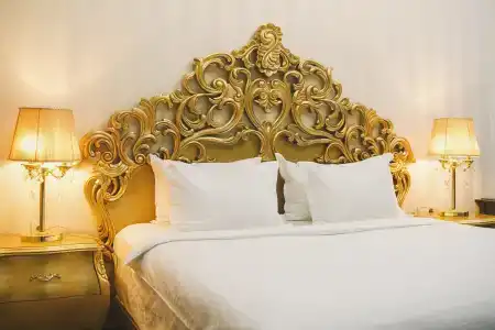 Royal Residence - 21