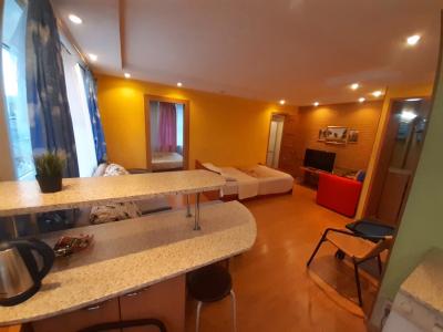 на Буркова 45 - 5