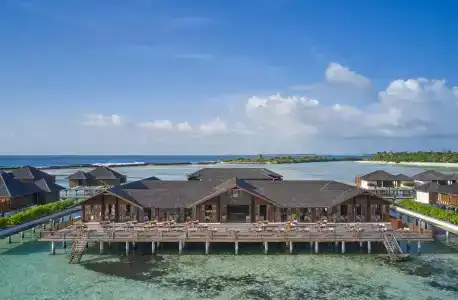 Paradise Island Resort & Spa - 9