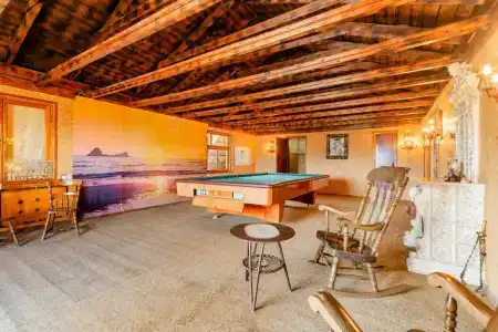 Guest House Top Floor - 18