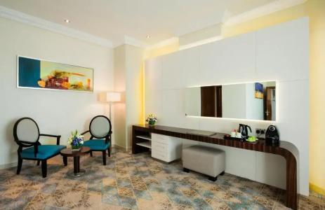 Elite Byblos - 70