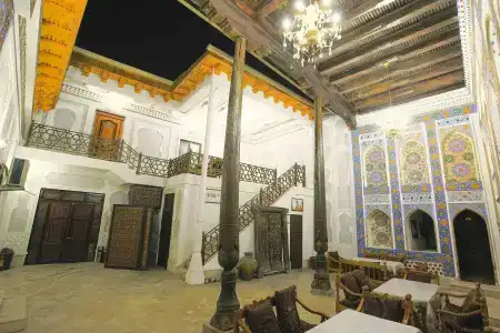 Rayyan - 10