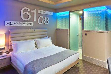 Ramada by Wyndham Istanbul Pera - 8