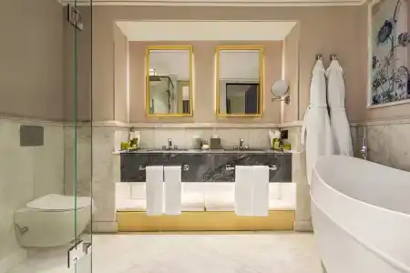 Wyndham - 5