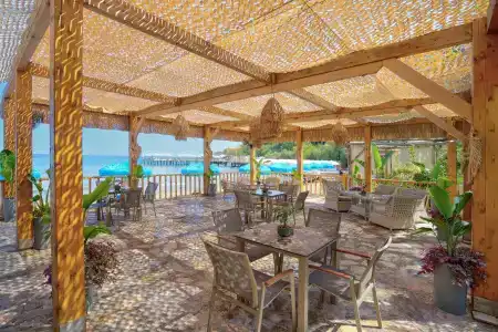 Merit Crystal Cove Casino & Spa - 31