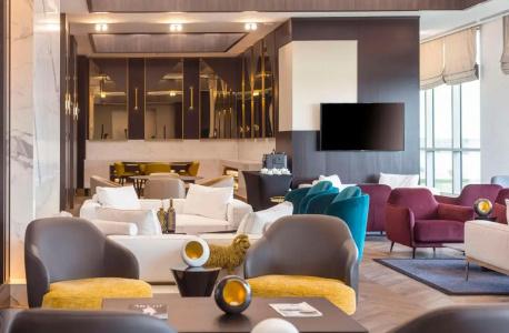 Hilton Regency - 8