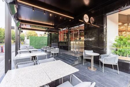 Mayla Golden Horn - 1