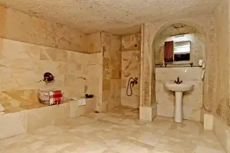 Nessa Cave - 7