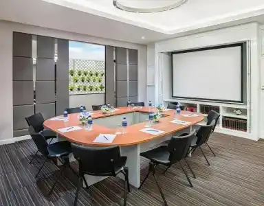 Centre Point Sukhumvit 10 - 49