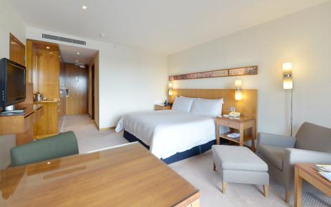 Canary Riverside Plaza - 60
