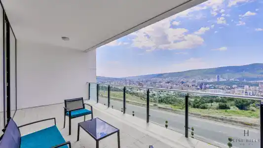 Lisi Hills - 13