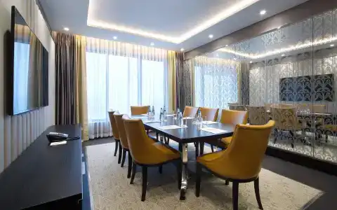 DoubleTree by Hilton Минск - 15