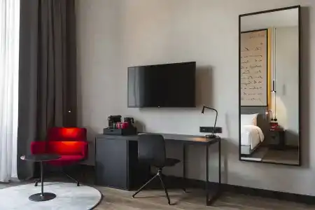 Radisson Red - 31