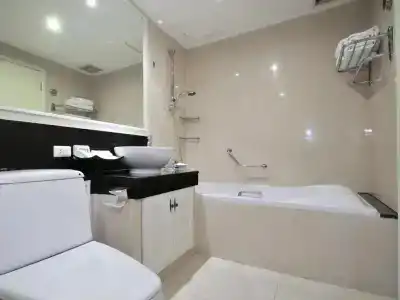 Centre Point Sukhumvit 10 - 55