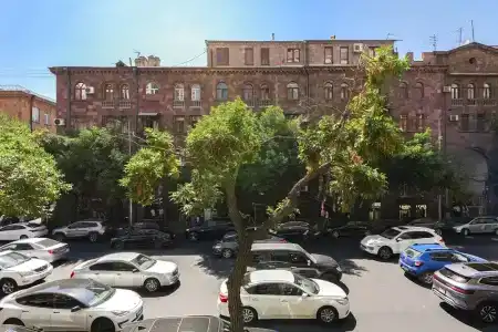 Ris Central  Yerevan - 120