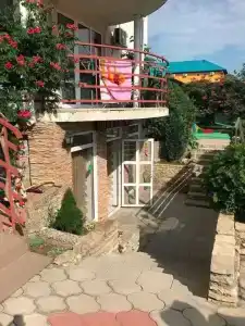 Альпийский двор - 13