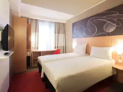 ibis Yerevan Center - 17