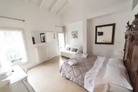 Academia Resort - 5