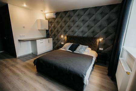 Room12 - 34
