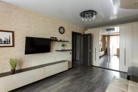 Живи Уютно на набережной в Центре - 1