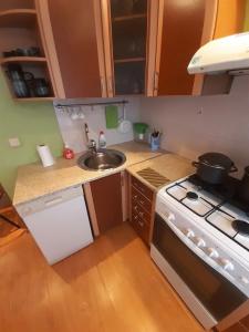 на Буркова 45 - 7