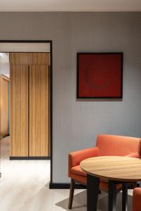 Ramada Encore by Wyndham - 46