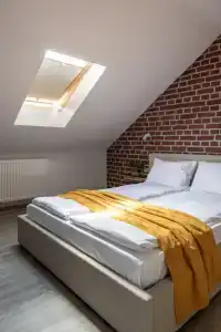 Золотые пески - 170