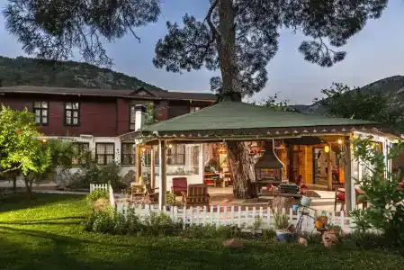 Koala Bungalows - 8