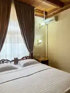 Caravan Serail - 5