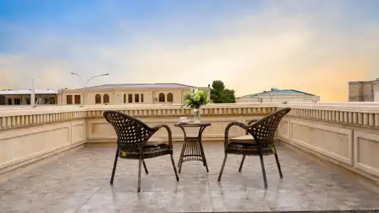 Kohinur Plaza - 25