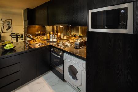 Millennium Atria Business Bay - 10