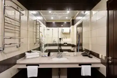 Губернский - 22