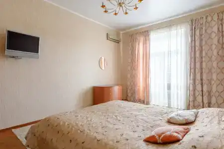 Сталинка у Патриарших - 28
