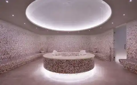 Hilton Astana - 4