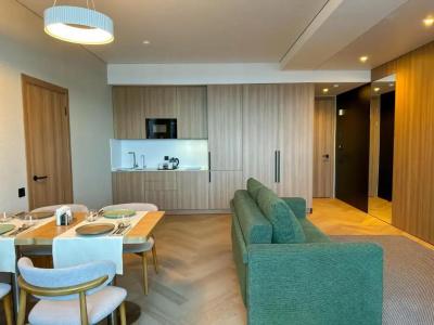 Resident Abay - 33