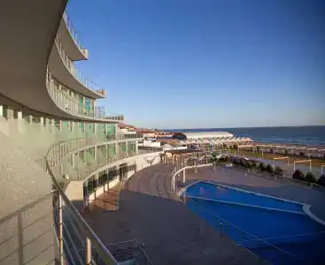 Ramada by Wyndham Baku - 5