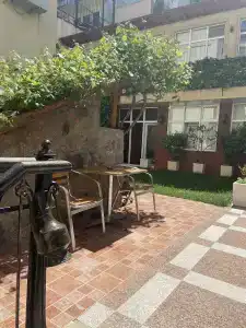 East Legend - 4