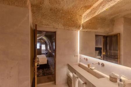 Alfina Cave-Special Category - 87