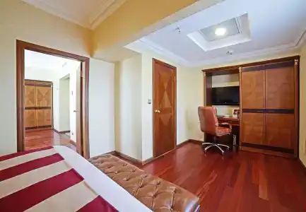 Crowne Plaza Minsk - 59
