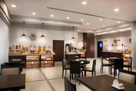 Holiday Inn Express Dubai Safa Park, an IHG - 8