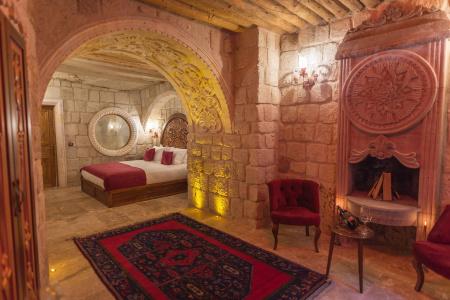 Solo Cave Suites - 138