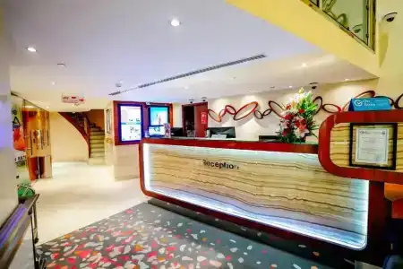 Howard Johnson by Wyndham Abu Dhabi Downtown - 17