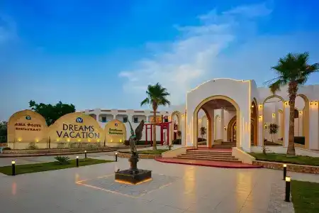 Dreams Vacation Resort - 6