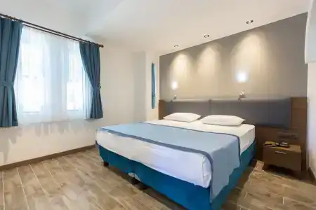 Risus Garden Marina - 27
