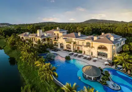 VinOasis Phu Quoc (Unlimited Access to Water Park) - 1