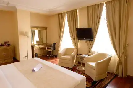 Crowne Plaza Minsk - 46