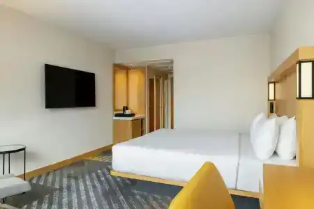 Courtyard by Marriott Tbilisi - 27