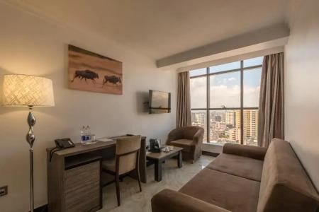 Golden Tulip - 11