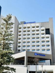 Wyndham - 37