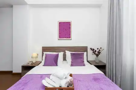 Stay Inn- on Buzand 17 - 24